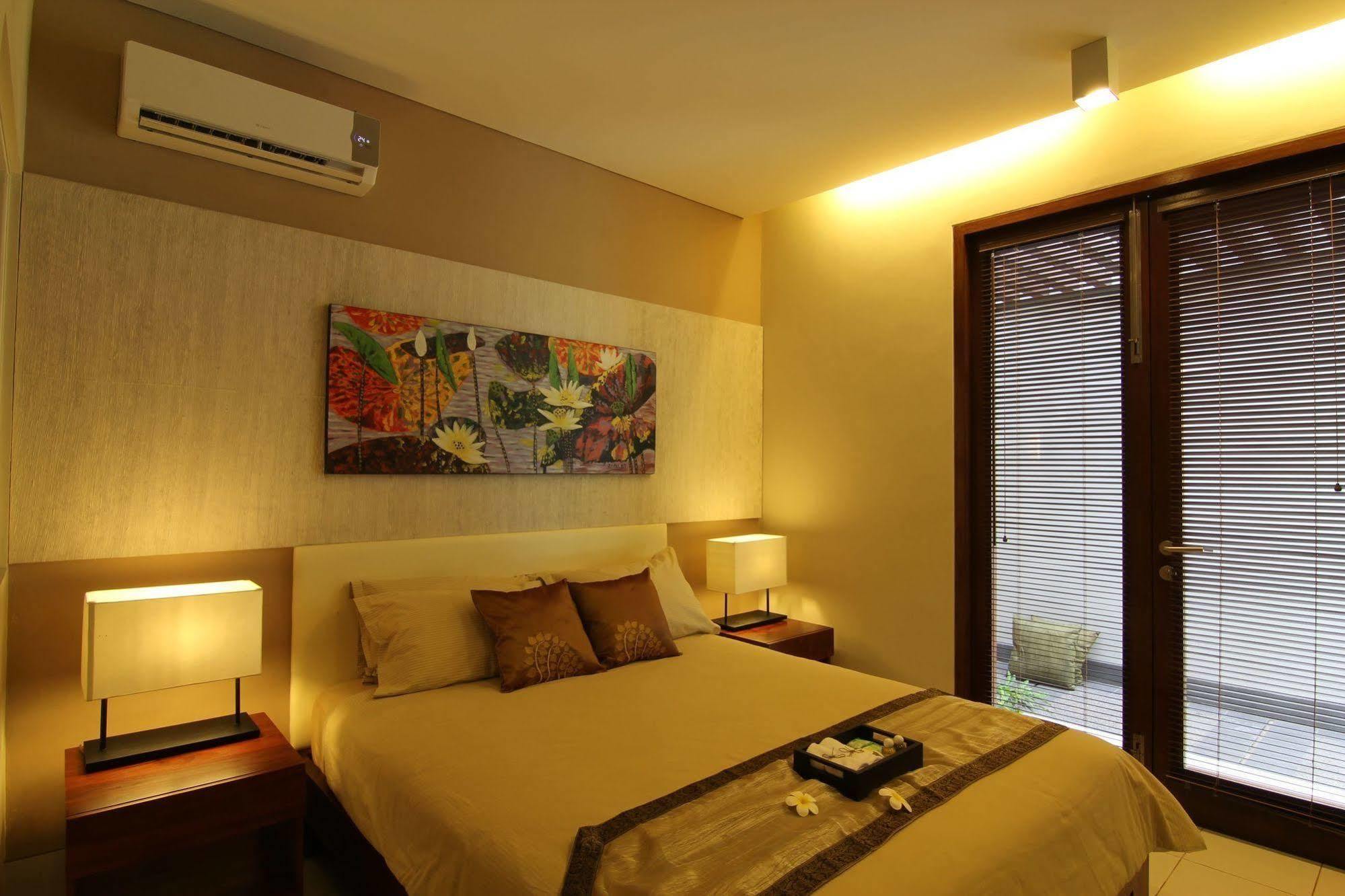 Chic Quarter Hotel Jakarta Exterior photo